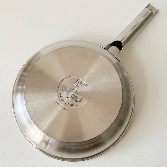 ZWILLING J.A. Henckels Fry/Saute Pan 18/10 Stainless Steel - Picture 5 of 7